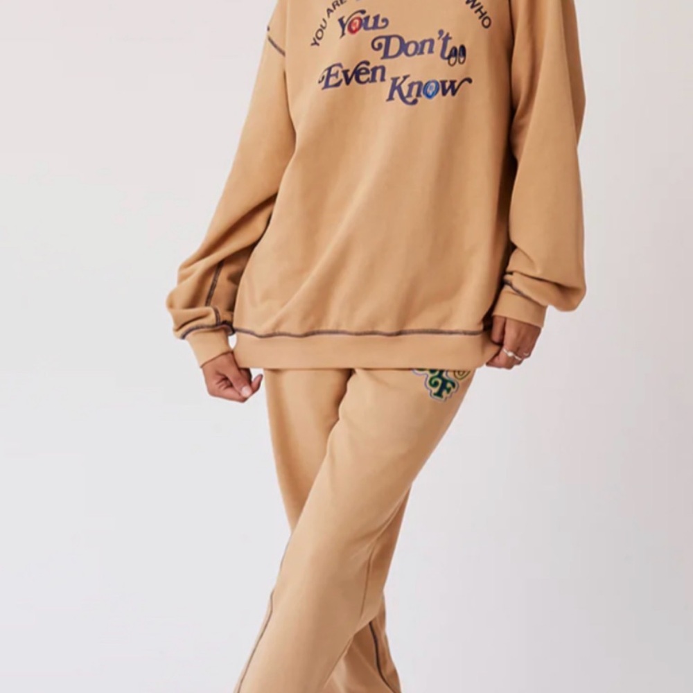 Mayfair Group Sweat Set